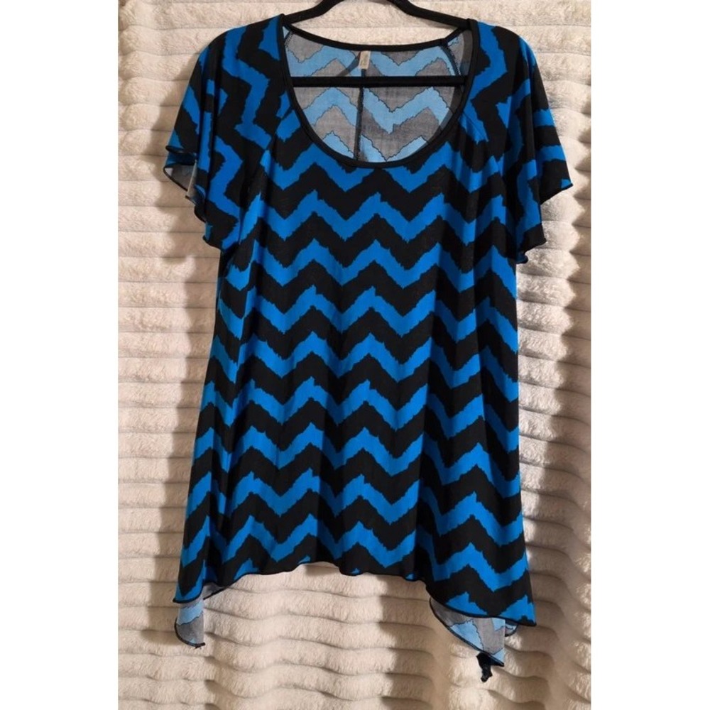 Magic Fit Womens Blue Black Chevron Zigzag Sharkbite Hem Tunic Top Large